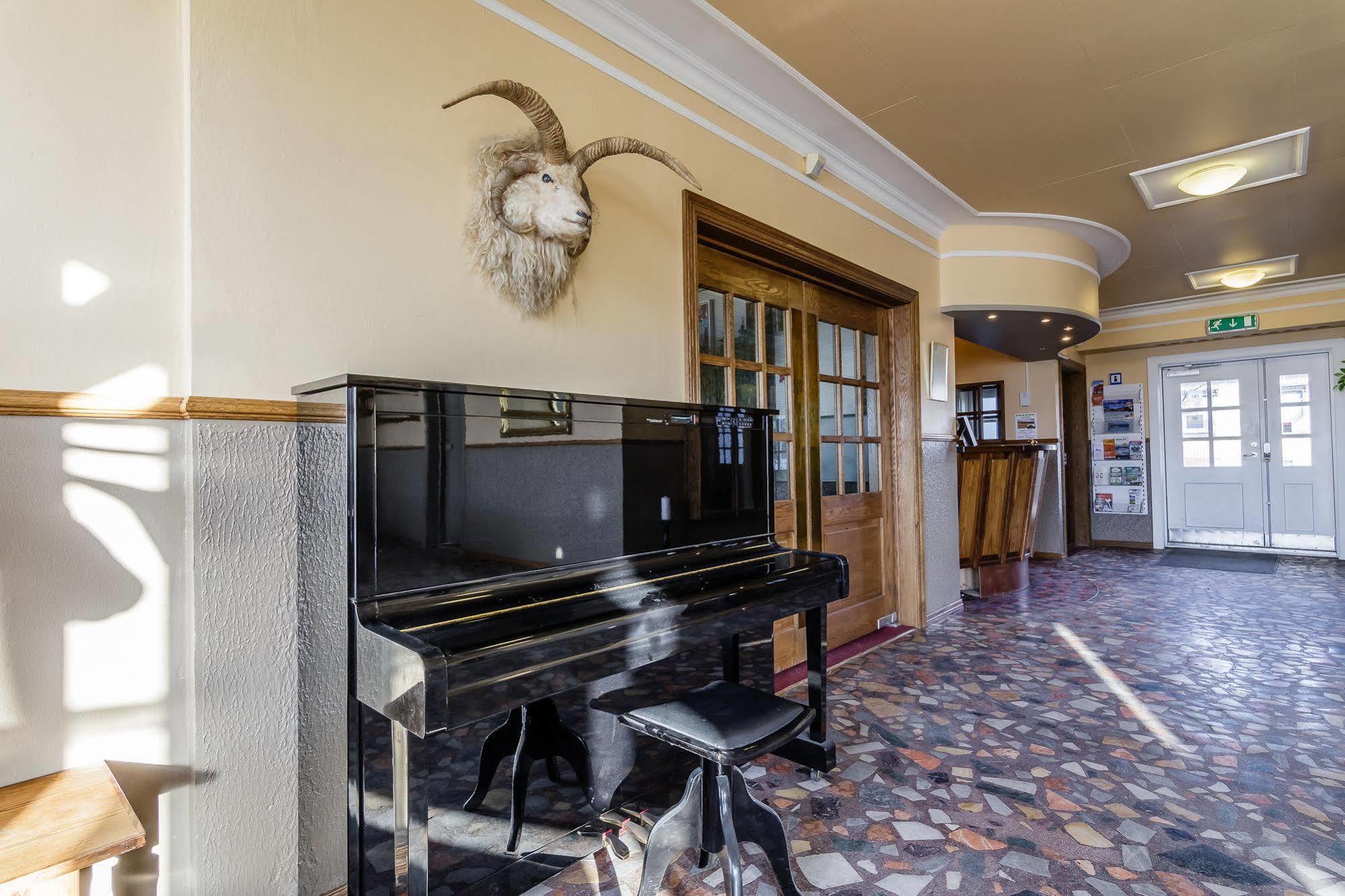 Hotel Blanda Blonduos Eksteriør billede